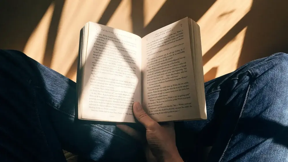 Literatura transforma leitura em autoconhecimento